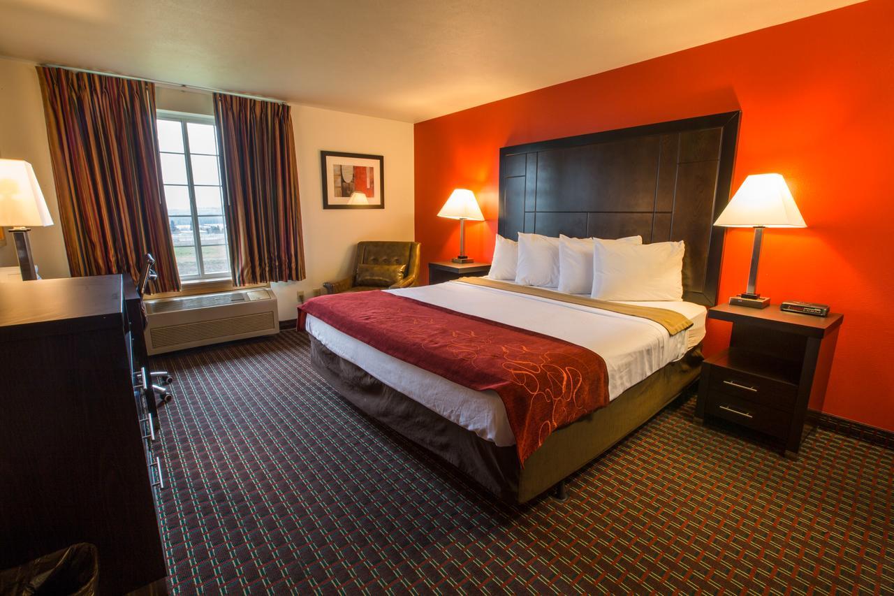 Bridgeway Inn & Suites - Portland Airport グレシャム エクステリア 写真