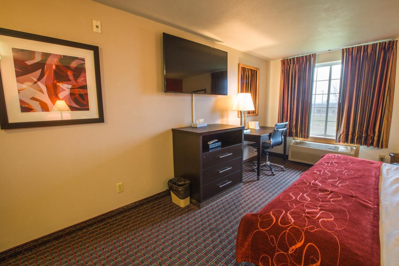 Bridgeway Inn & Suites - Portland Airport グレシャム エクステリア 写真